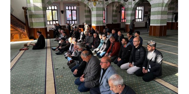 Kars Ehlibeyt'te Atatürk Anması: Dualar ve Milli Birlik Vurgusu