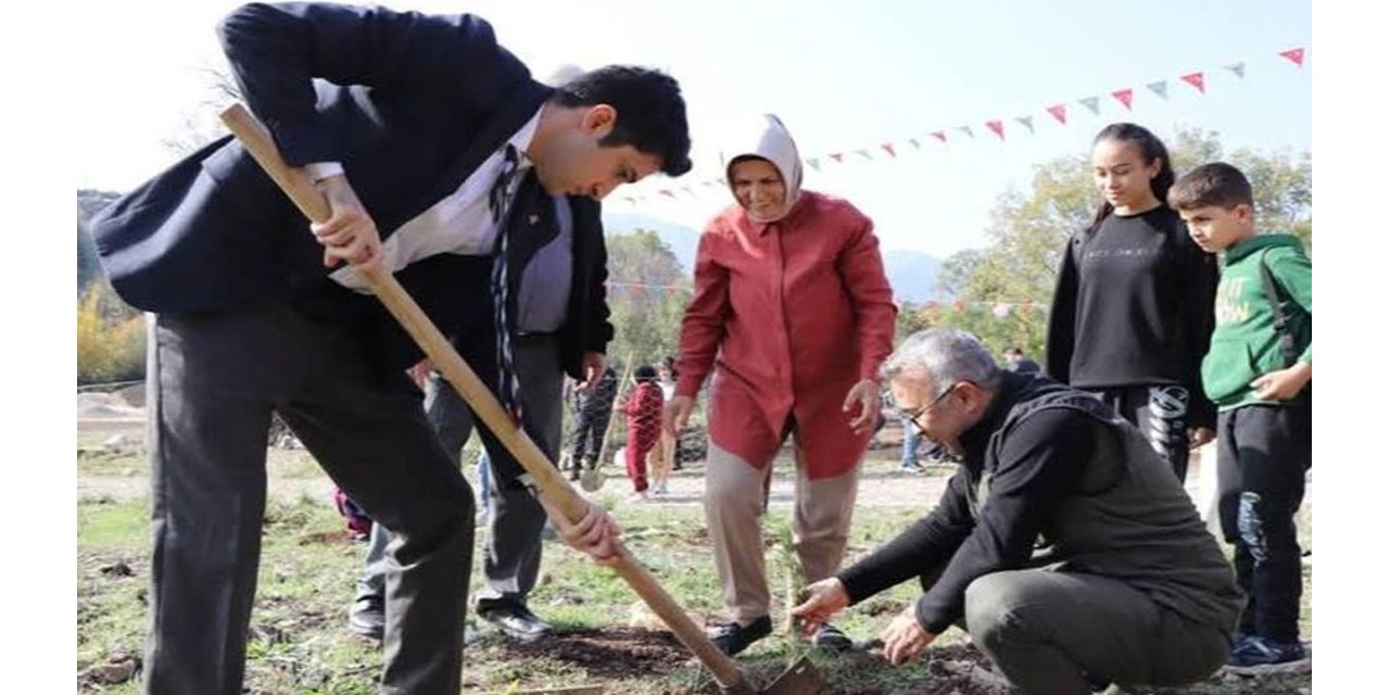 İbradı'da Geleceğe Fidan Yatırımı: Milli Ağaçlandırma Coşkusu